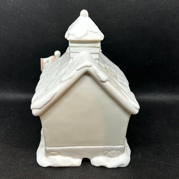 Precious Moments Sugartown School nightlight Special Canadian Edition - Picture 4 of 9